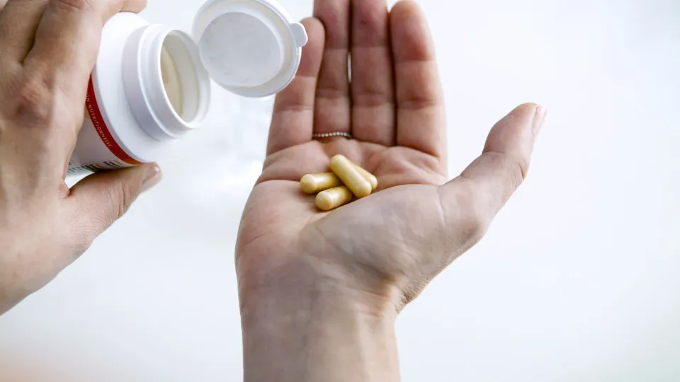 "Ouro da juventude": vitamina retarda o envelhecimento e melhora a pele