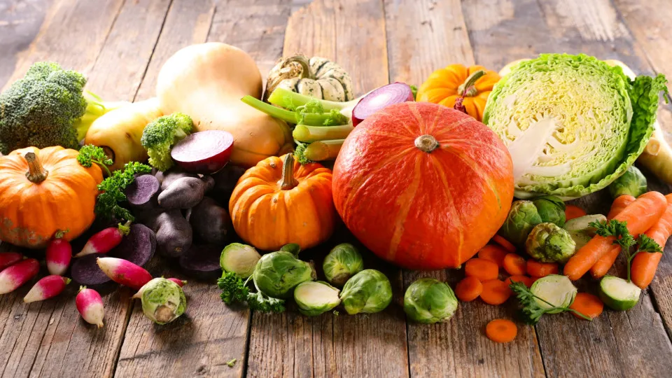 Rica em nutrientes, beterraba pode beneficiar coração e intestino