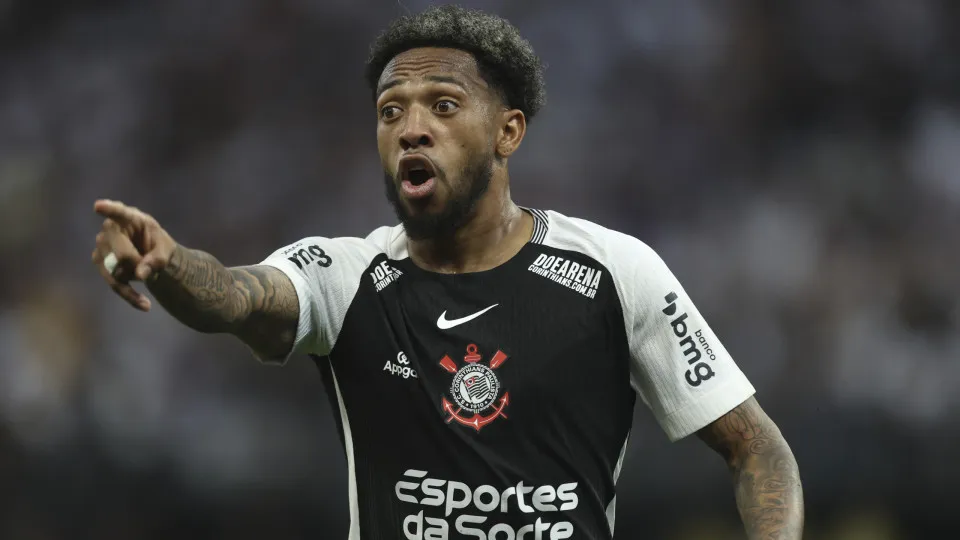 Do sumiço à lesão, veja a linha do tempo da polêmica com Martínez no Corinthians