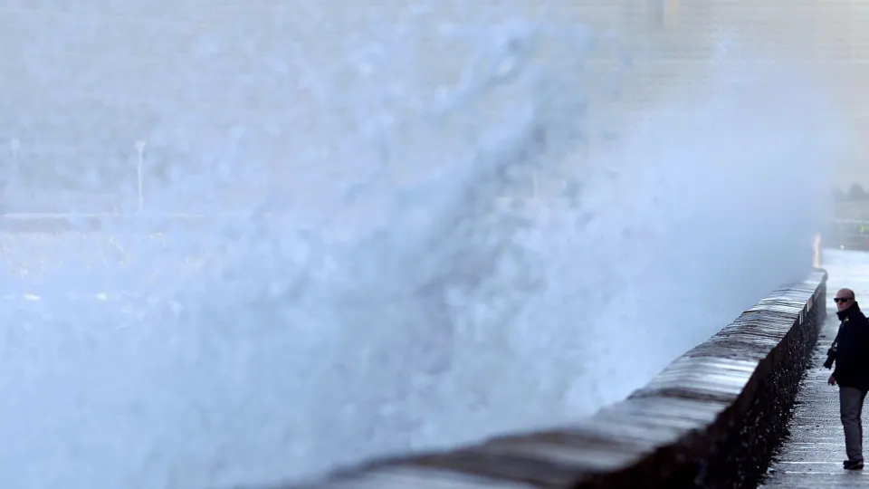 Sinais da natureza que profetizam inundações e outros desastres naturais