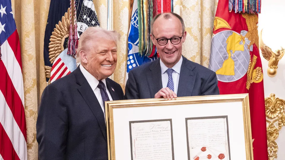 Estamos na mesma página sobre Irã, diz premiê da Alemanha ao lado de Trump