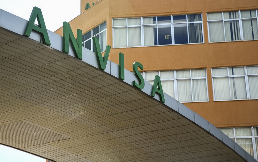 Anvisa suspende venda de xaropes que contenham clobutinol por risco ao coração