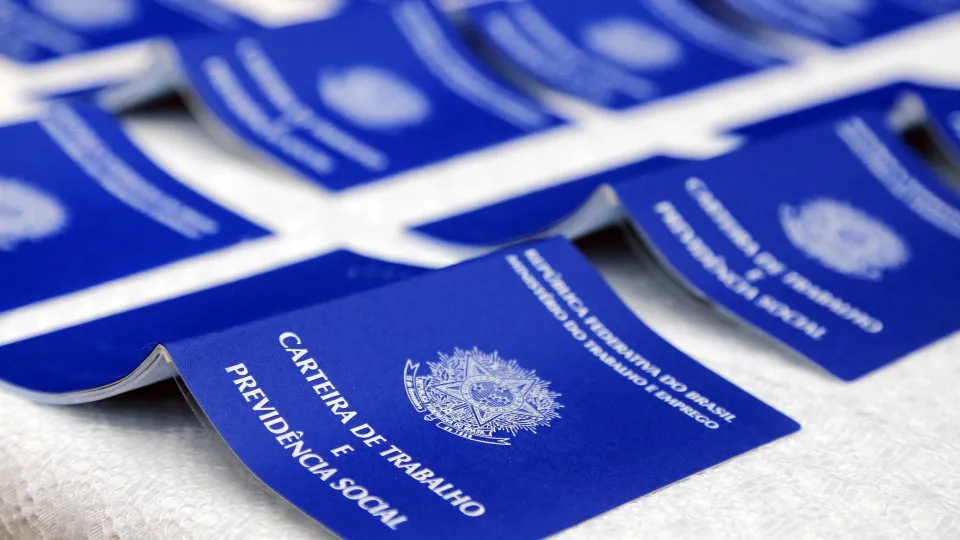 Fim da escala 6x1 é principal bandeira nos atos do 1° de Maio no país