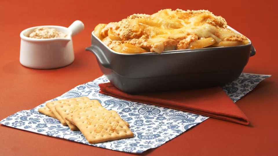 Receita para uma refeição deliciosa: Batata gratinada ao molho cremoso
