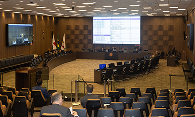 Conselho da Magistratura realiza última sessão presencial do biênio 2024-2026