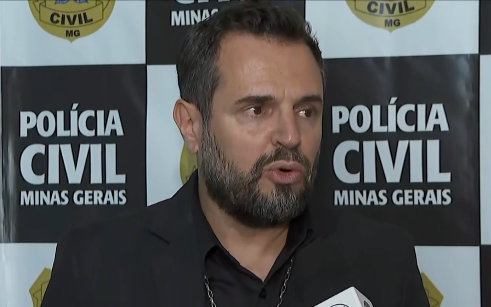 Polícia Civil investiga morte de vítima encontrada carbonizada na zona rural de Passos, MG