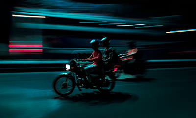 Motociclista acidentado tem indenização negada