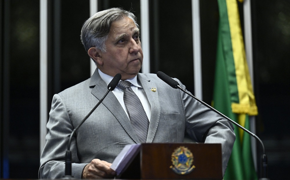 Líder da oposição no Congresso critica Moraes após suspensão da Dosimetria