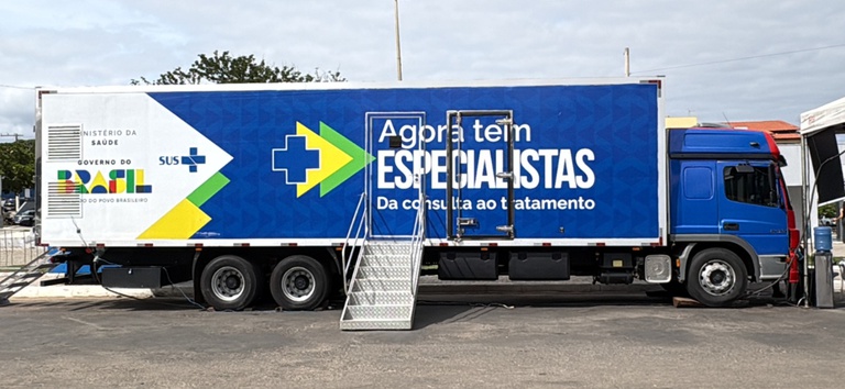 Ministério da Saúde leva para Araçuaí (MG) carreta de saúde da mulher para diagnóstico precoce de câncer de mama e do útero no SUS