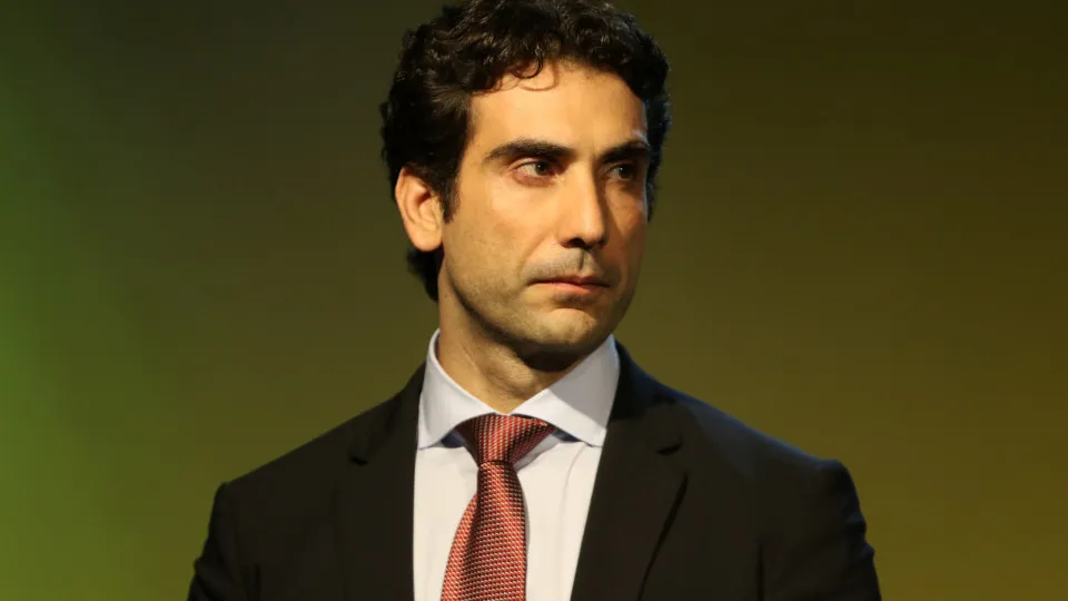 Master era banco da 'terceira divisão', diz Galípolo