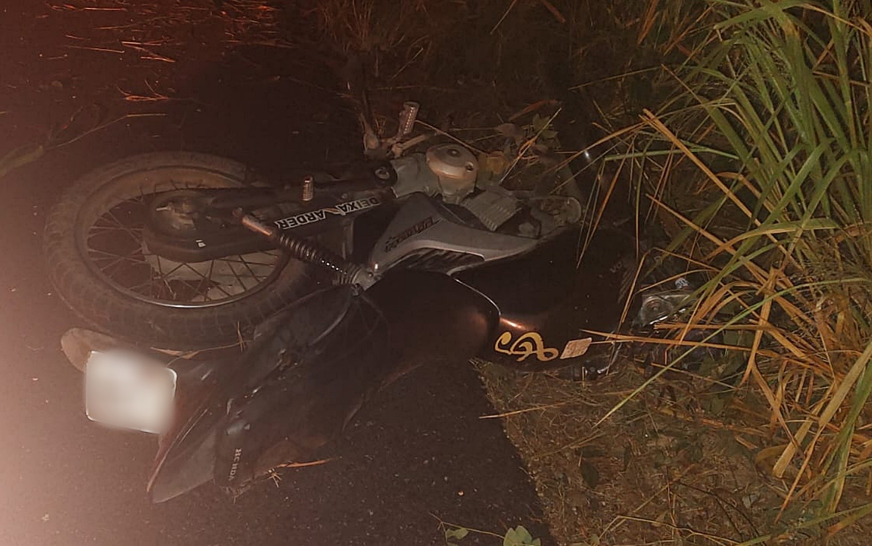 Motociclista morre em acidente com caminhão na BR-354, em Campo Belo, MG