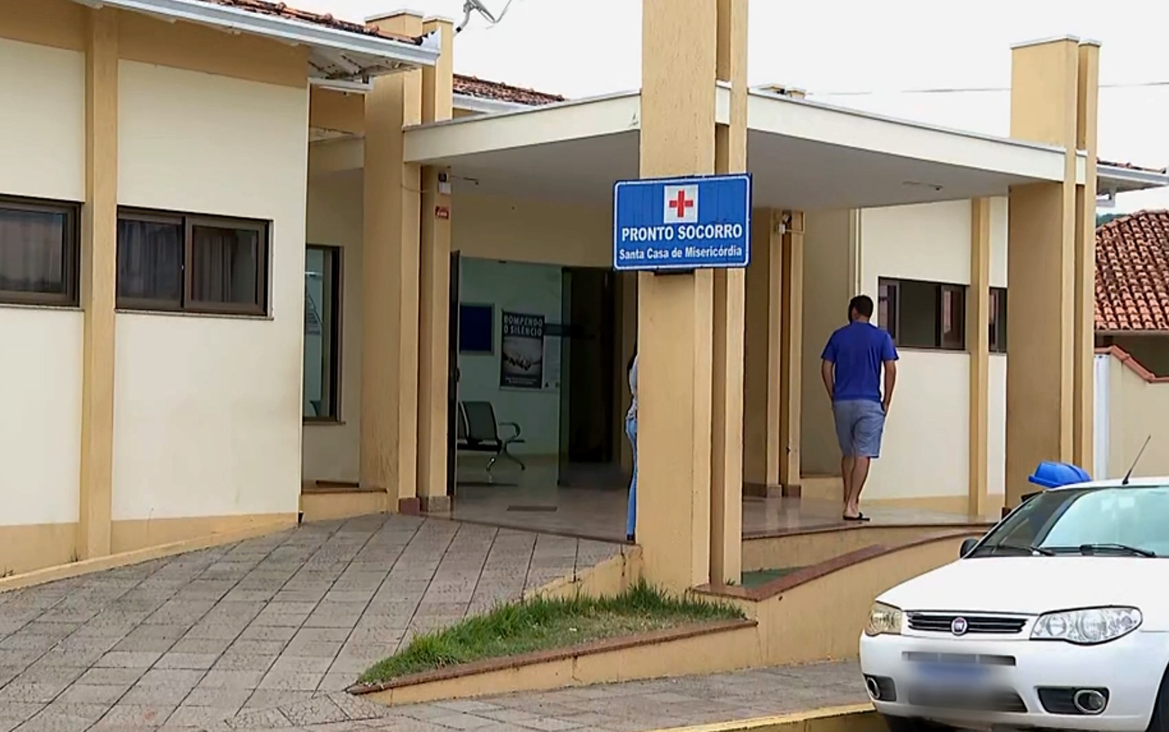 Adolescente de 17 anos suspeito de espancar gêmeos de 2 anos e matar um deles é apreendido em MG