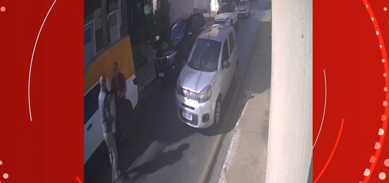 VÍDEO: Briga de trânsito no Centro de Montes Claros termina com motorista ferido
