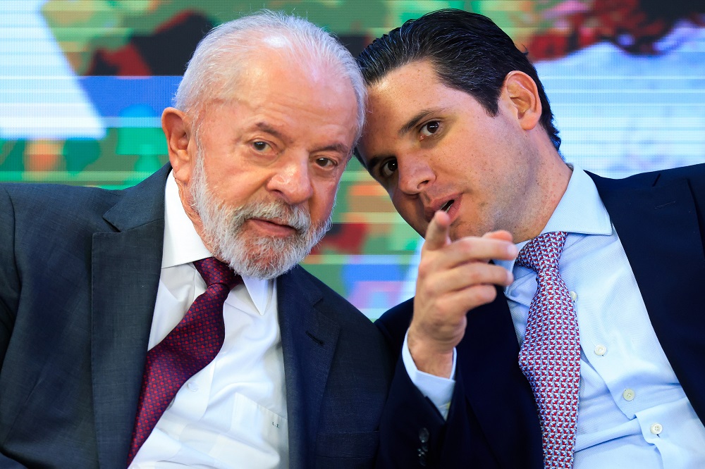 Lula e Motta devem se reunir até dia 25 para fechar pontos da PEC do fim da 6×1