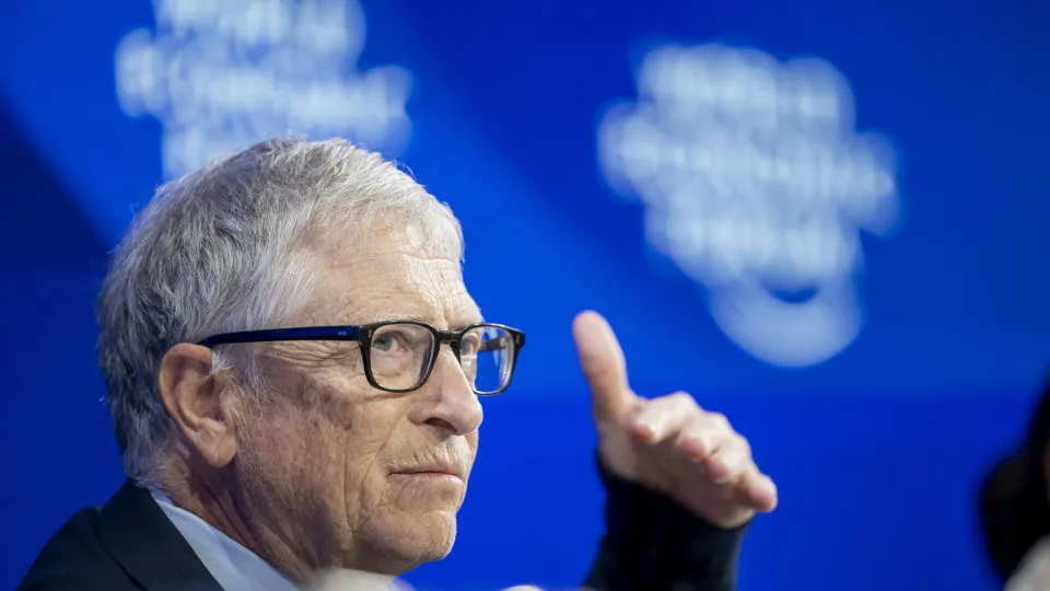 Bill Gates admite "grave erro de julgamento" sobre Epstein