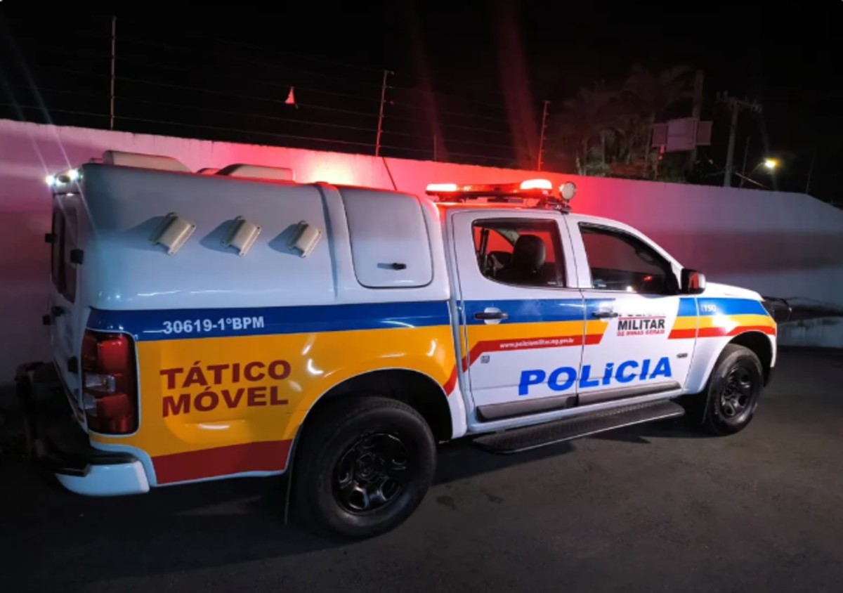 Criminosos armados e encapuzados roubam joias, dinheiro e celulares de casal em Manga; 2 suspeitos foram presos