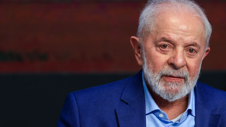 'Papagaiada', diz Lula sobre veto da lei eleitoral sobre inauguração de obras
