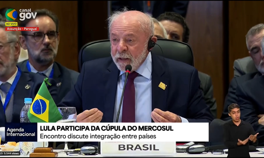 Lula diz que vai continuar a fazer visitas aos Estados apesar de regras eleitorais
