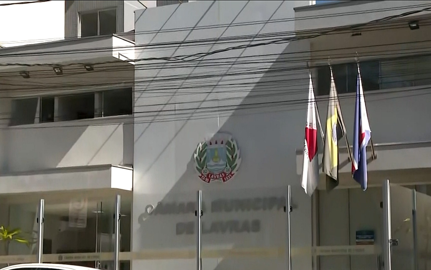 Câmara de Lavras aprova venda ou permuta do prédio da prefeitura; nova sede ainda não tem local definido