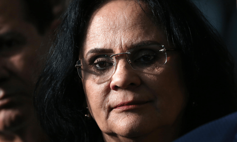 Damares agradece apoio de Marina após ser atacada por bolsonaristas: ‘Irmãs em Cristo’