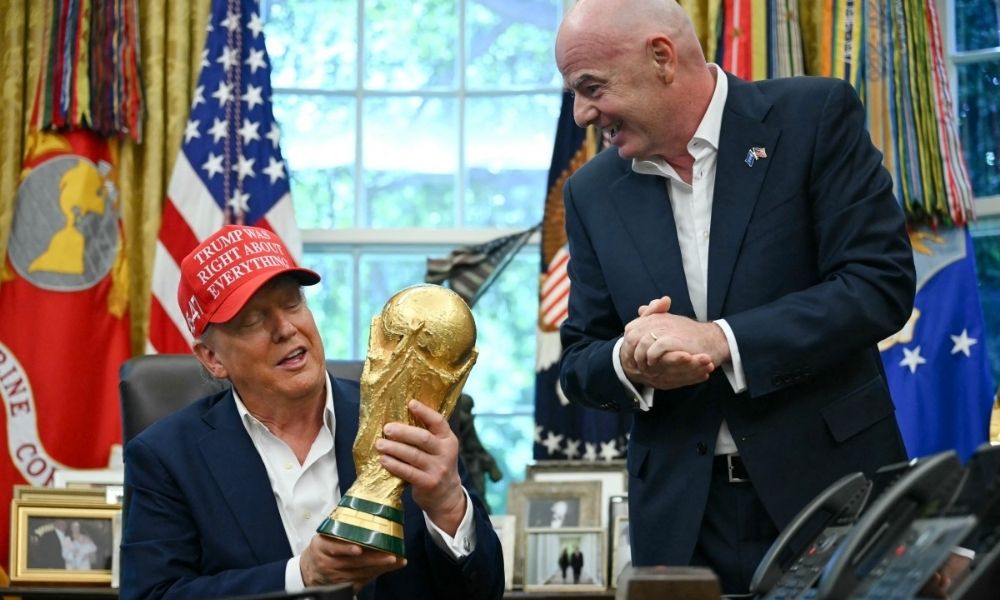 Trump confirma pedido a Infantino para revisão da expulsão do jogador dos EUA