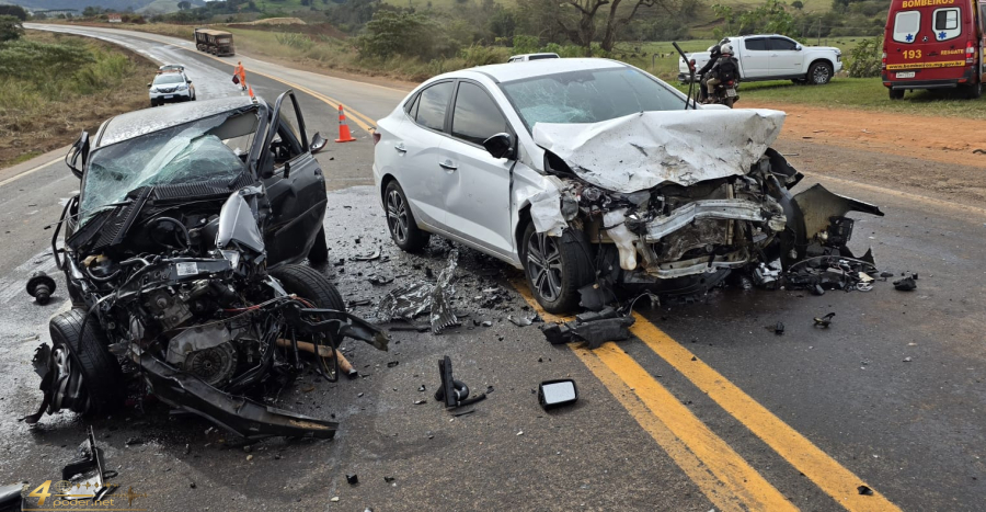 Colisão entre três carros deixa um morto e dois feridos na MGC-491, em Areado