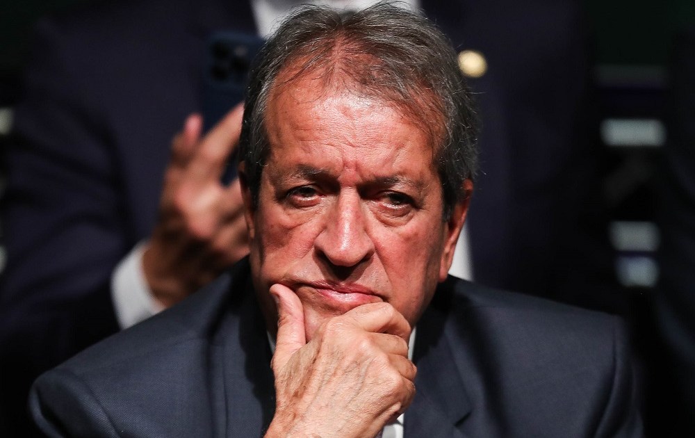 Valdemar diz a Dino que cúpula do PL não tem controle sobre emendas