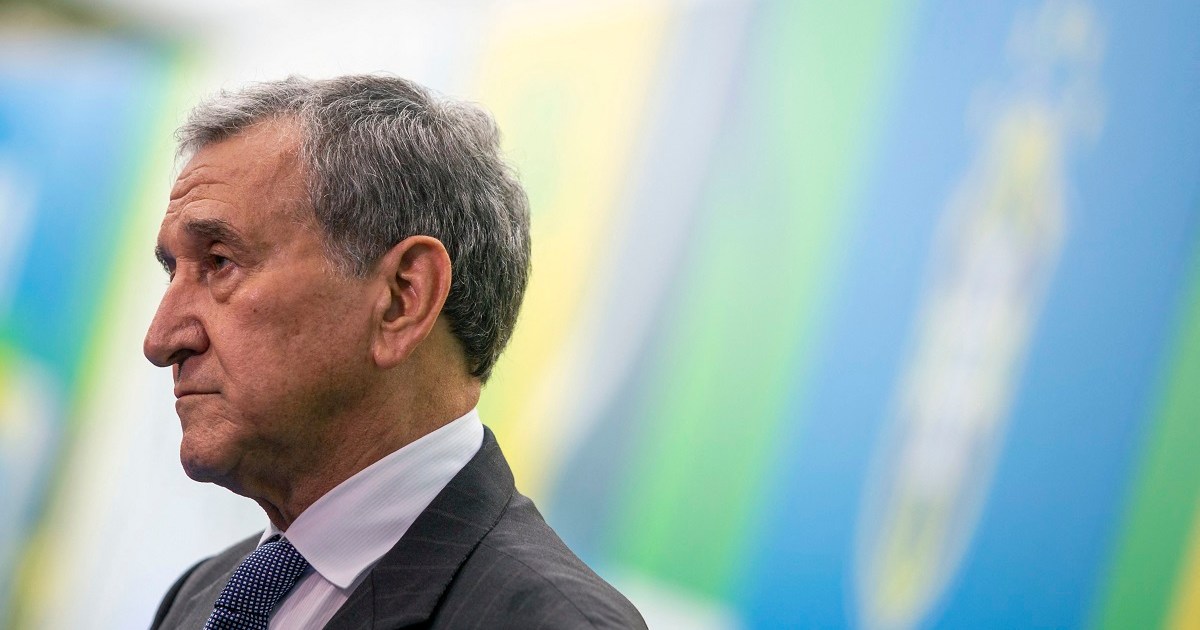 Carlos Alberto Parreira apresenta ‘melhora global’ e deve deixar a UTI