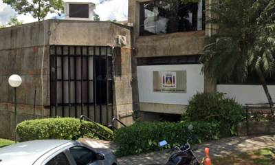 Lei de Itabirito que prevê vagas de estacionamento para religiosos é suspensa