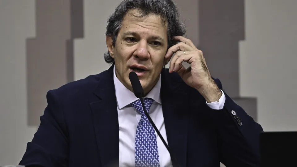 Haddad relata abordagem policial 'fora do padrão' e perseguição a motorista após evento ontem