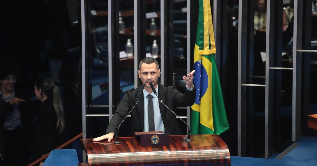 Após semanas de indefinição, Cleitinho registra candidatura ao governo de MG