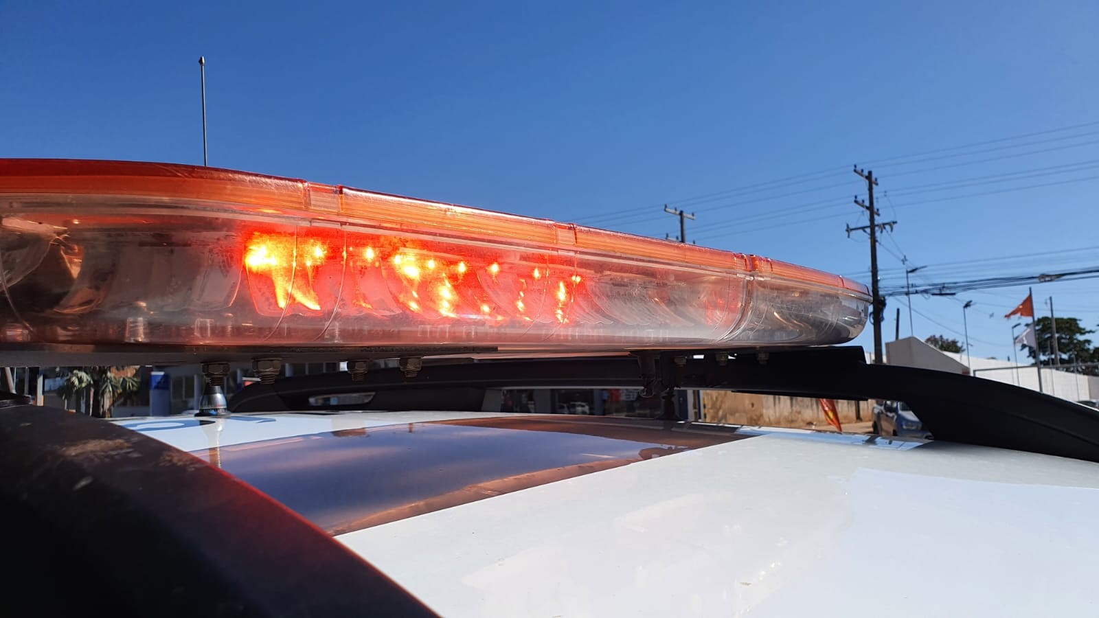 Homem é preso por tentativa de feminicídio após esfaquear ex-companheira em Heliodora, MG