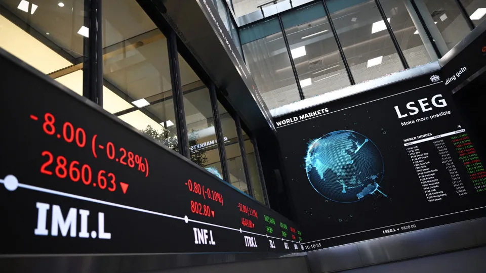 Bolsas da Europa recuam com petróleo elevado e avanço dos juros; tensão EUA-Irã no radar