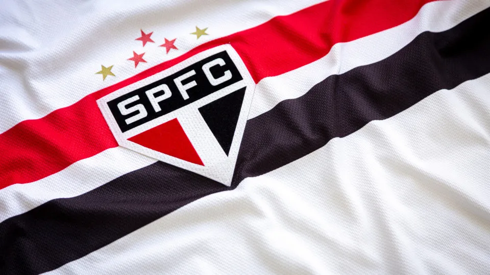 São Paulo encara 'mais uma final' no Brasileirão contra embalado Atlético-MG