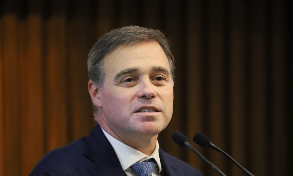 Mendonça será relator no TSE de ação de Zé Trovão contra reajuste do Bolsa Família