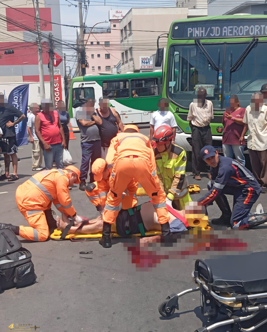 Idoso morre após ser atropelado por ônibus no Centro de Alfenas