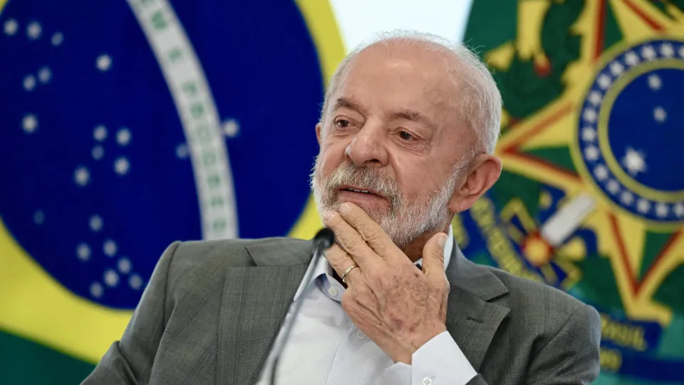TSE: Lula autoriza quebra de sigilo bancário se Flávio fizer o mesmo