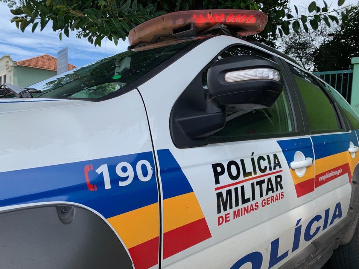 Trio da mesma família com passagens pelo tráfico de drogas é preso durante churrasco em Pouso Alegre, MG