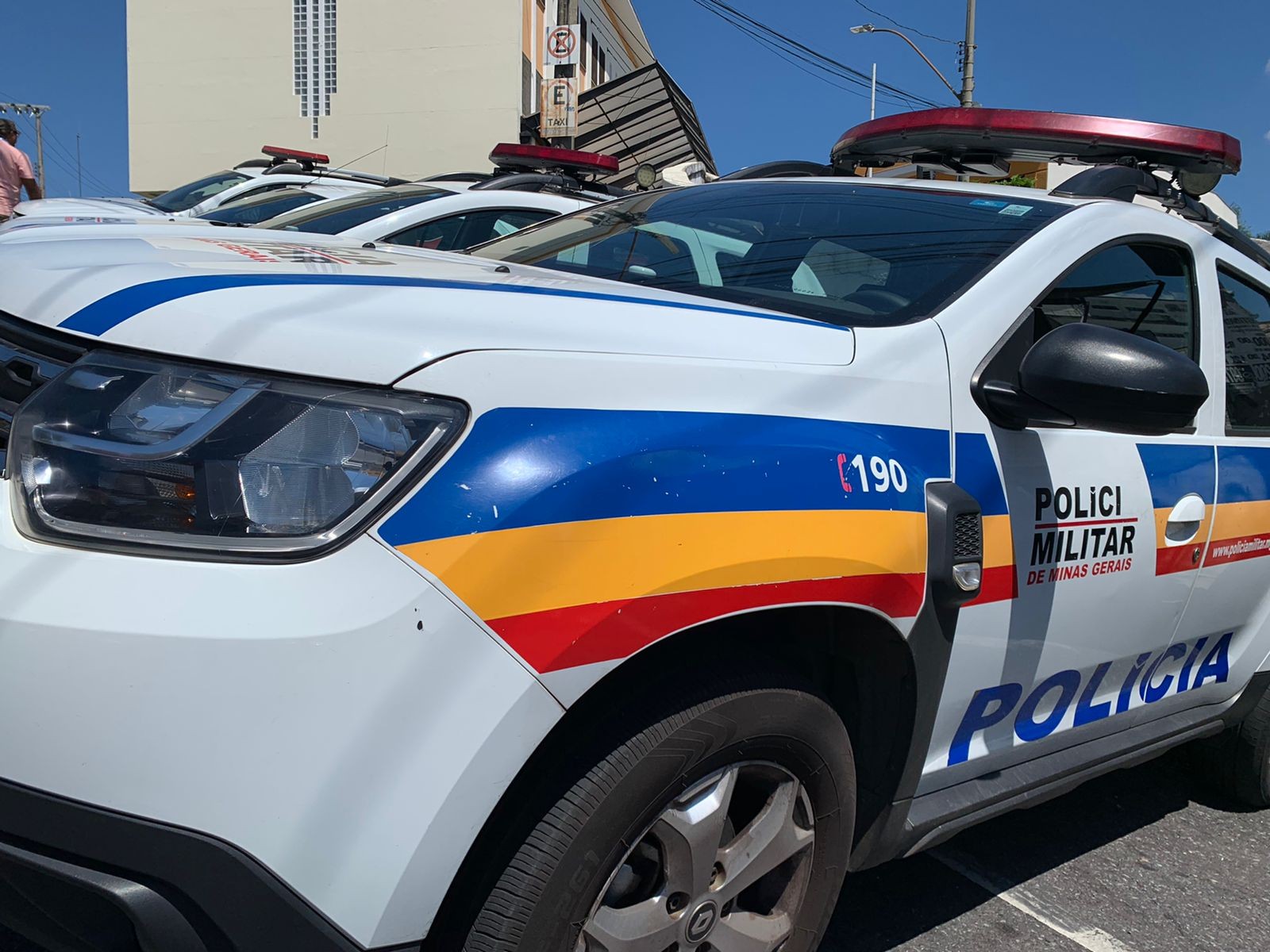 Mulher é atropelada pelo ex-companheiro horas depois de terminar o relacionamento em MG