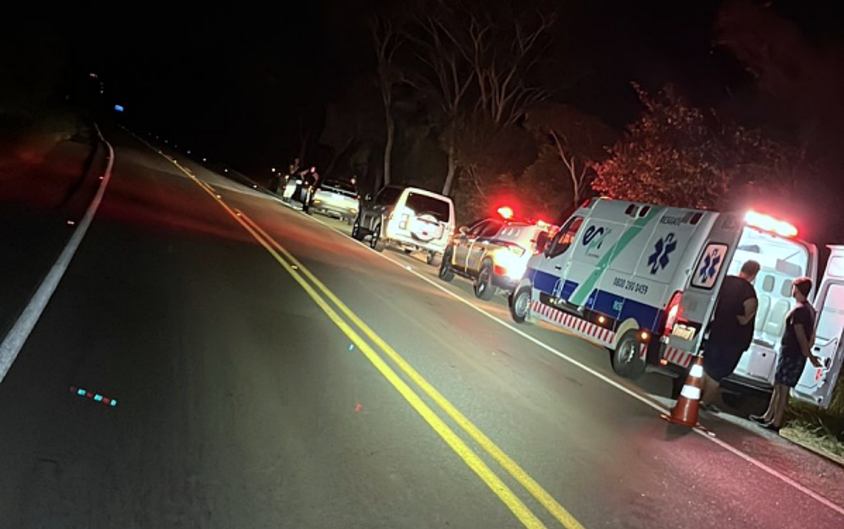 Homem morre atropelado próximo a acostamento na MG-455, em Andradas, MG