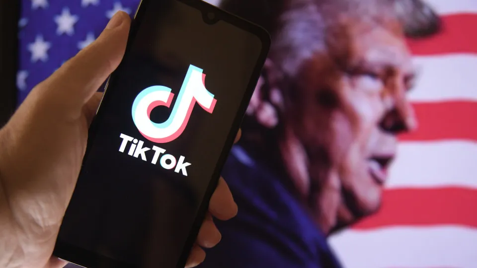 Trump diz que "pessoas muito ricas" querem comprar o TikTok nos EUA
